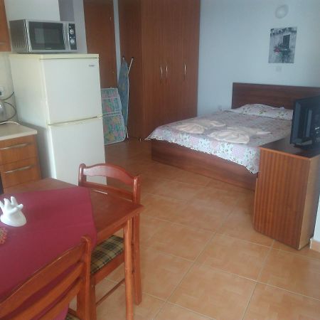 Yialos Apartments Pissouri Exterior foto