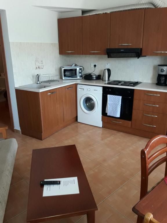 Yialos Apartments Pissouri Exterior foto