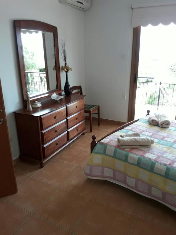 Yialos Apartments Pissouri Exterior foto